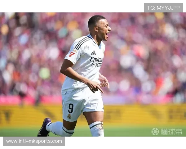 姆巴佩欧冠状态火热,13粒进球逼近个人赛季纪录 姆巴佩欧冠状态火热,13粒进球逼近个人赛季纪录