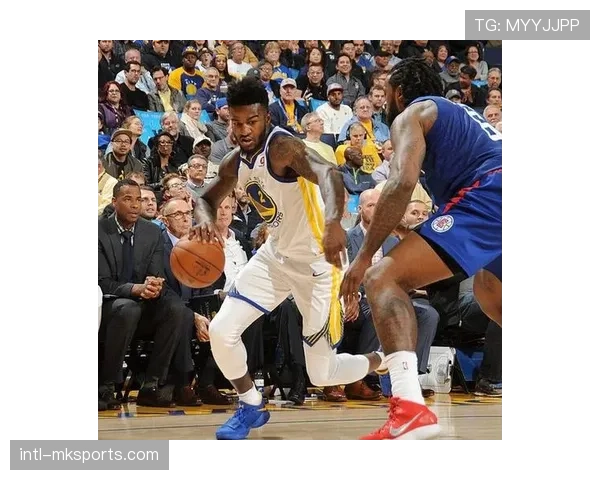 从发展联盟到季后赛：查尔斯·巴锡的勇士逆袭之路